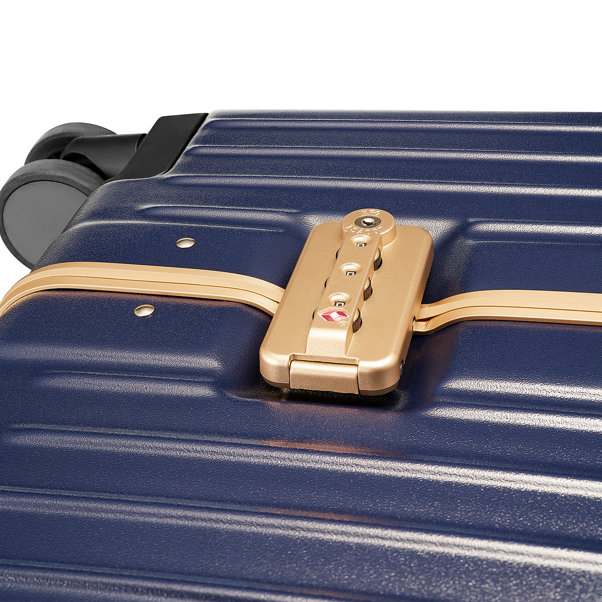 North Carolina A&amp;T 3 Piece PC/Aluminum Luggage (PRE-ORDER)